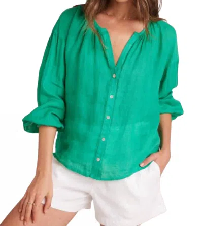 Bella Dahl Shirred Neck Blouse In Tropical Green