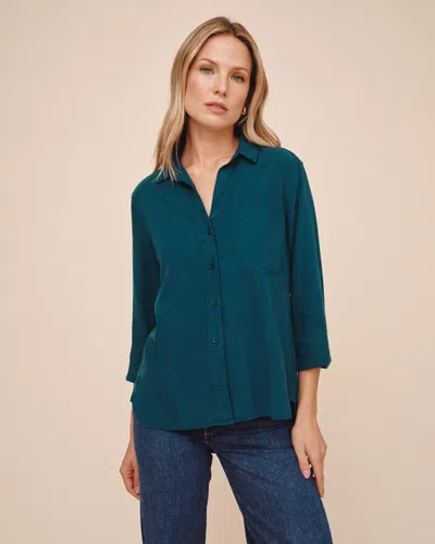 Bella Dahl Shirt Tail Button Down In Blue