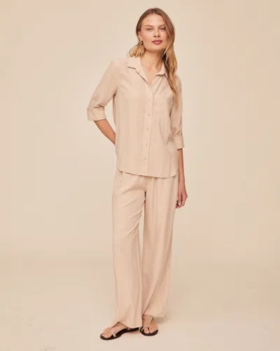 Bella Dahl Shirt Tail Button Down In Neutral