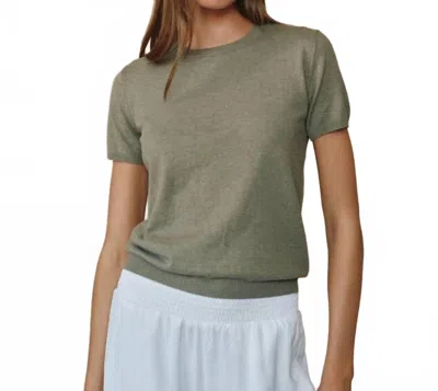 Bella Dahl Short Sleeve Crew Neck Top In Fernwood In Green