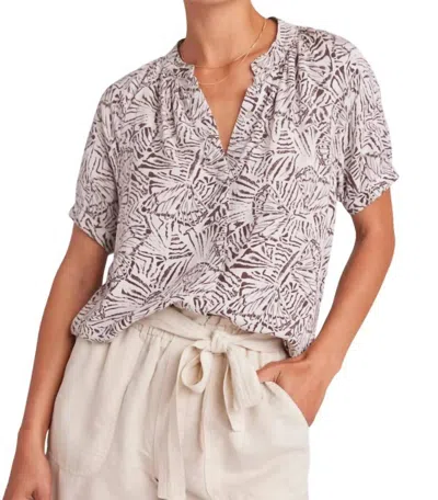 Bella Dahl Short Sleeve Print Shirred Raglan Shirt In Papillon In Multi