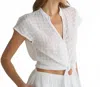 Bella Dahl Ss Tie Front Top In White In White