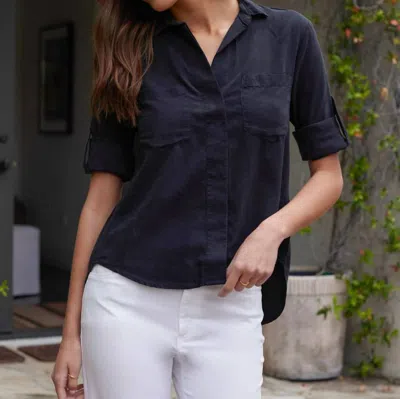 Bella Dahl Split Back Buttondown Shirt In Vintage Black In Endless Sea