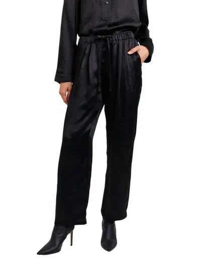 Bella Dahl Textured Silky Trouser Pants In Black
