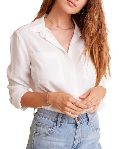 Bella Dahl Two Pocket Classic Button Down Top In White