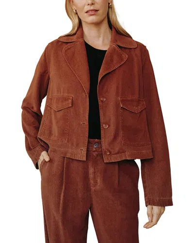 Bella Dahl Utility Crop Trench Jacket In Burgundy