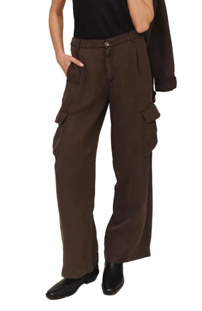 Bella Dahl Wide Leg Cargo Pants In Dark Roast