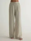 Bella Dahl Wide Leg Pleated Pant In Foggy Coast In White