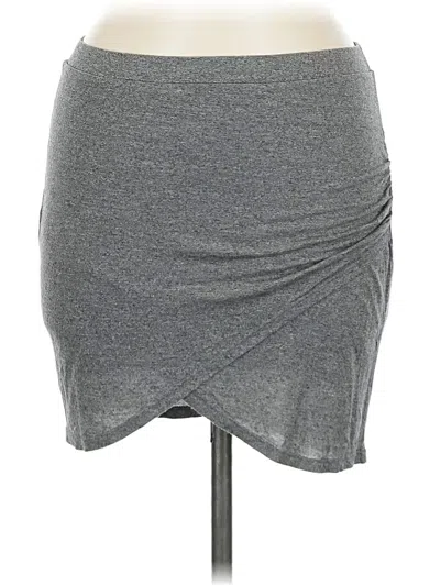 Pre-owned Bella Luxx Casual Skirt In Gray