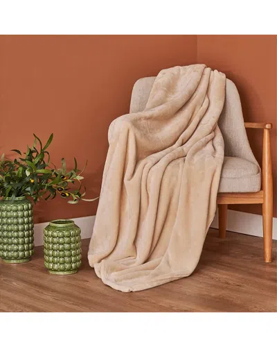 Bella Maison Shelly Wellsoft Plush Throw Blanket In Neutral