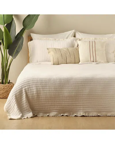 Bella Maison Vintage Coverlet Set In Neutral