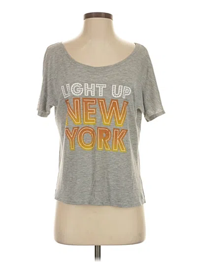 Pre-owned Bella Short Sleeve T-shirt In Gray