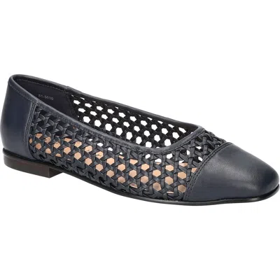Bella Vita Beloved Flat In Navy