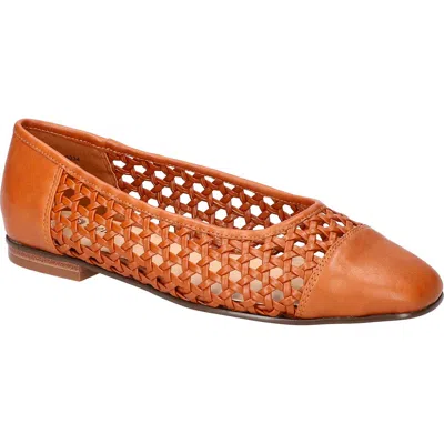 Bella Vita Beloved Flat In Tan