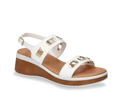 Bella Vita Extra Wide Width Vic Wedge Sandal In White