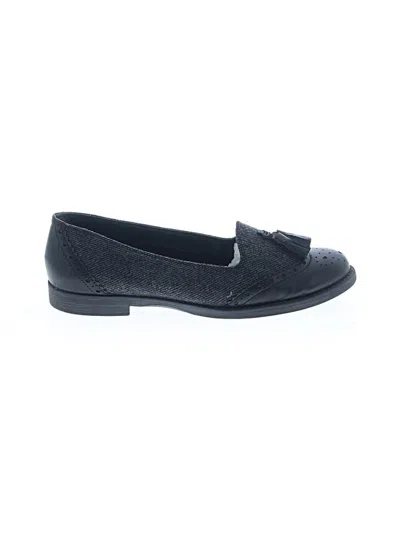 Pre-owned Bella Vita Flats In Black