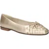 Bella Vita Francie Ballet Flat In Gold