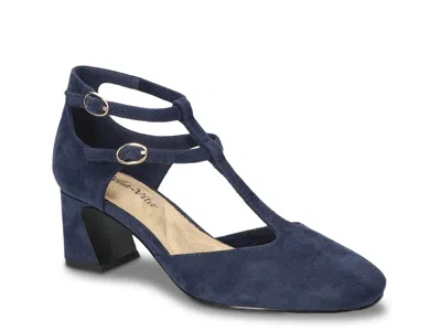 Bella Vita Harpswell Pump In Black