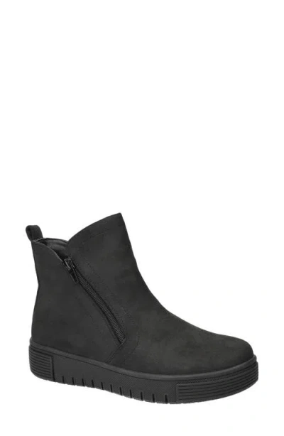 Bella Vita Oaklee Bootie In Black