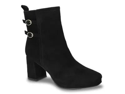 Bella Vita Orchard Bootie In Black