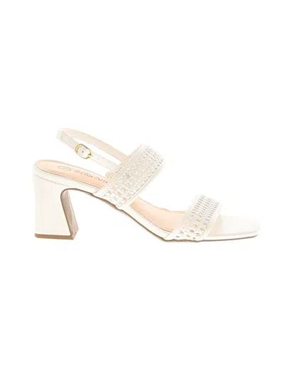 Pre-owned Bella Vita Sandals In White