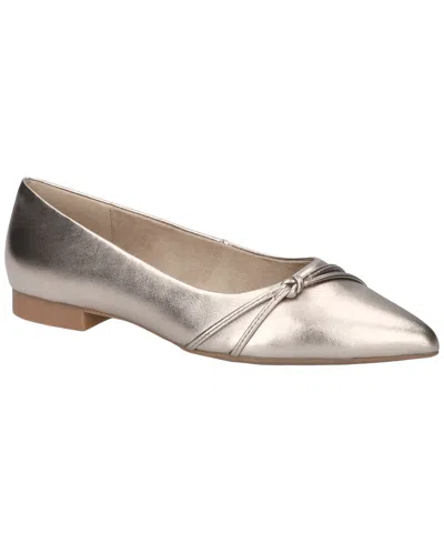 Bella Vita Women's Rhea Pointed Toe Flats In Champagne Leather