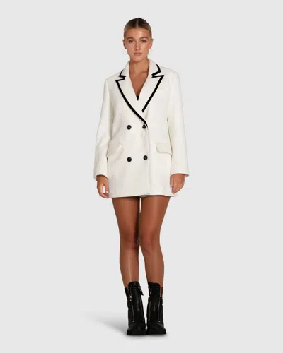 Belle & Bloom Because Of You Trimmed Blazer In White