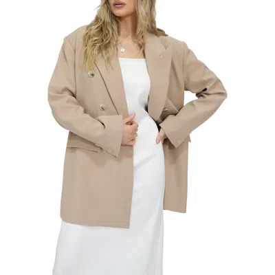 Belle & Bloom Found In Brown