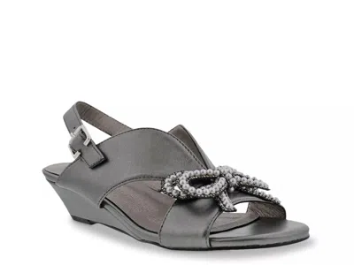 Bellini Lady Wedge Sandal In Gray