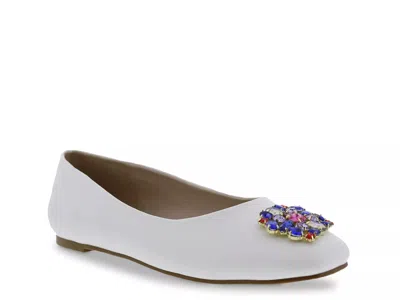 Bellini Sybil Ballet Flat In White