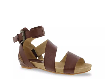 Bellini Wide Width Nambi Sandal In Brown
