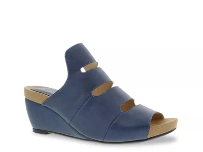 Bellini Wide Width Whit Wedge Sandal In Blue