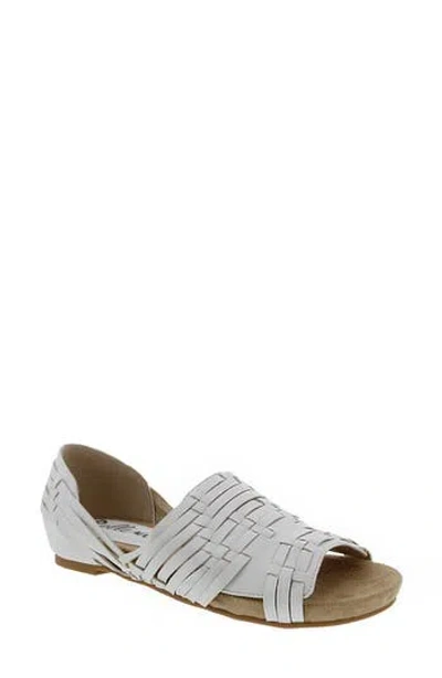 Bellini Woven Flat Sandal In White