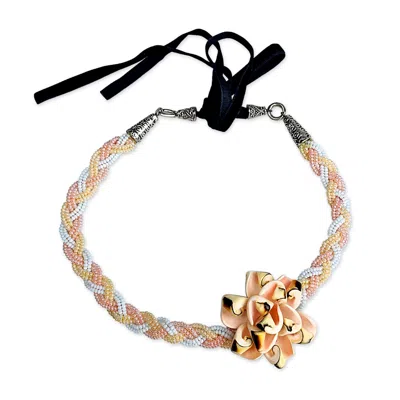 Bellus Domina Women's Neutrals / Pink / White Beaded Shell Flower Choker In Gold