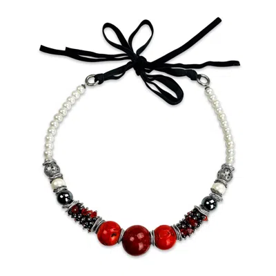 Bellus Domina Women's Red / Black / White Red Coral Statement Necklace