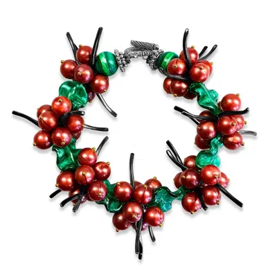 Bellus Domina Women's Red / Green / Black Green & Red Rosehips Beaded Bracelet
