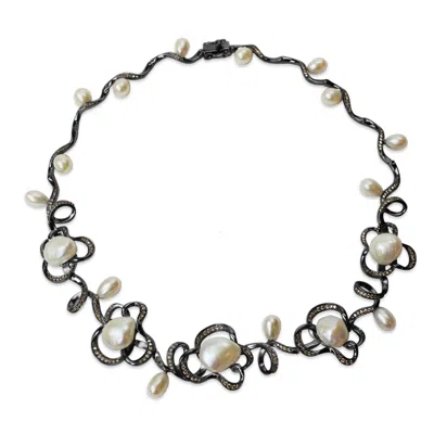 Bellus Domina Women's White / Silver Sterling Silver Freshwater Pearl Necklace In Red