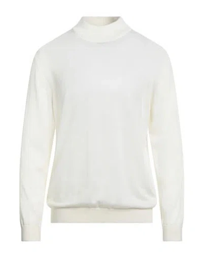 Bellwood Man Turtleneck Ivory Size 46 Merino Wool