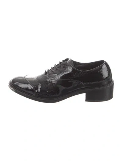 Pre-owned Belstaff Patent Leather Sneakers In Black