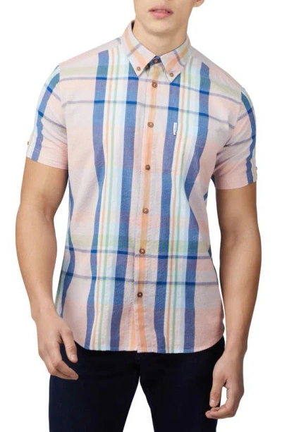 Ben Sherman Plaid Short Sleeve Seersucker Button-down Shirt In Pale Pink