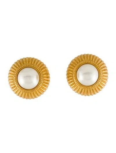 Pre-owned Ben-amun Faux Pearl Clip On Earrings In White