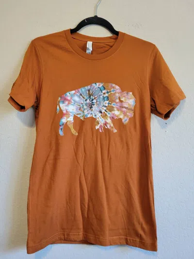Benita Cecille Women's The Drifter Buffalo Bright Tie Dye Buffalo Tee In Rust In Multi