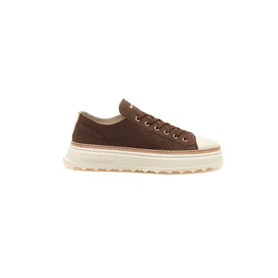 Bepositive Elegant Comfort Low Top Sneakers In Brown