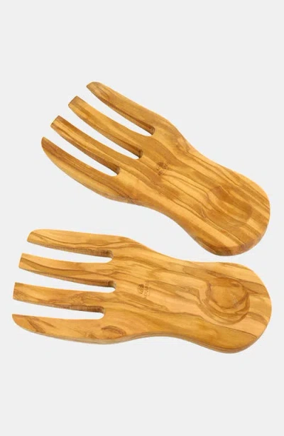 Berard Bérard 'hands' Servers In Brown