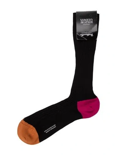 Pre-owned Bergdorf Goodman Long Solid Socks W/tags In Black