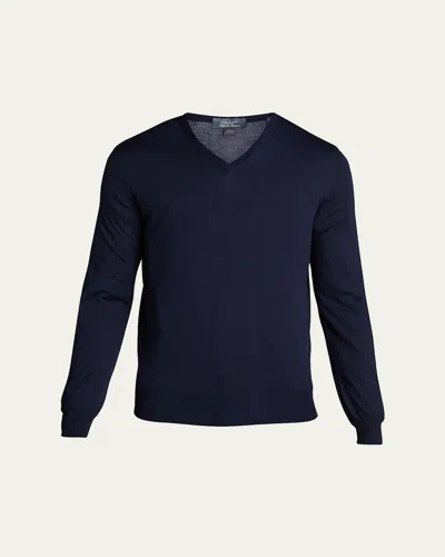 Bergdorf Goodman Men's Solid Cashmere V-neck Sweater In Navy