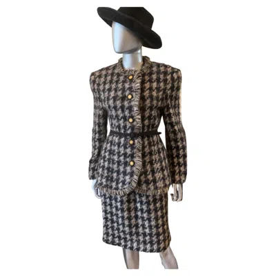 Pre-owned Bergdorf Goodman Mohair Classic 2 Piece Suit, Usa Size 10 In Black