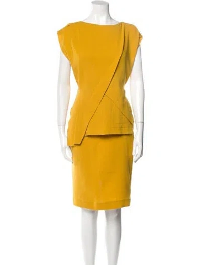 Pre-owned Bergdorf Goodman Silk Knee-length Dress In Yellow