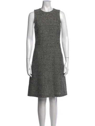 Pre-owned Bergdorf Goodman Virgin Wool Knee-length Dress In Grey