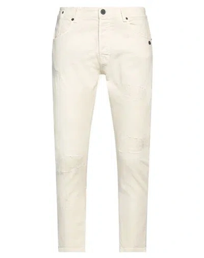 Berna Man Jeans Cream Size 38 Cotton, Elastane In White